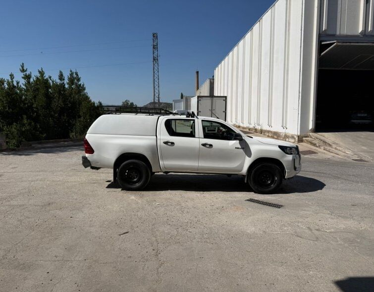TOYOTA  HILUX DOUBLE CAB 2.4 GD6 4x4